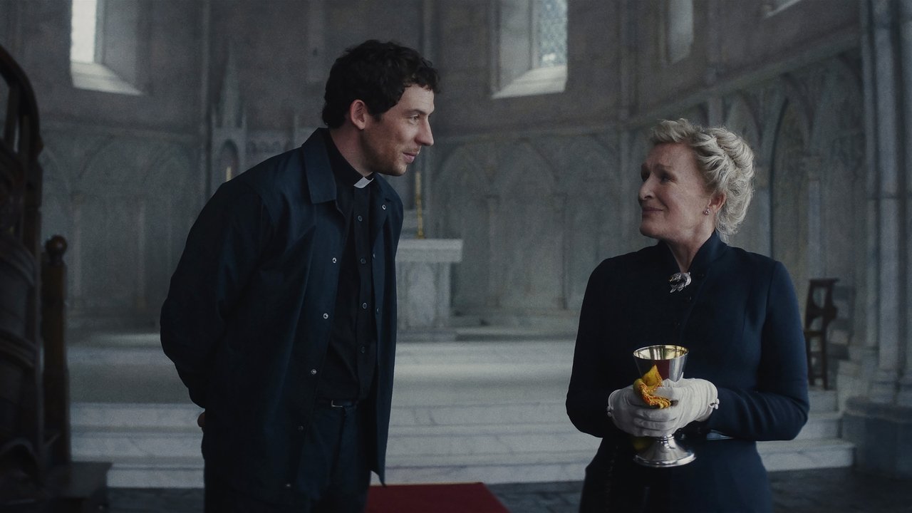 Wake Up Dead Man: A Knives Out Mystery Movie Screenshot 5